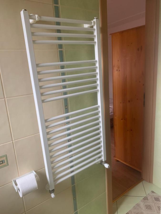 Gabor Aron Apartment Hajduszoboszlo Bagian luar foto